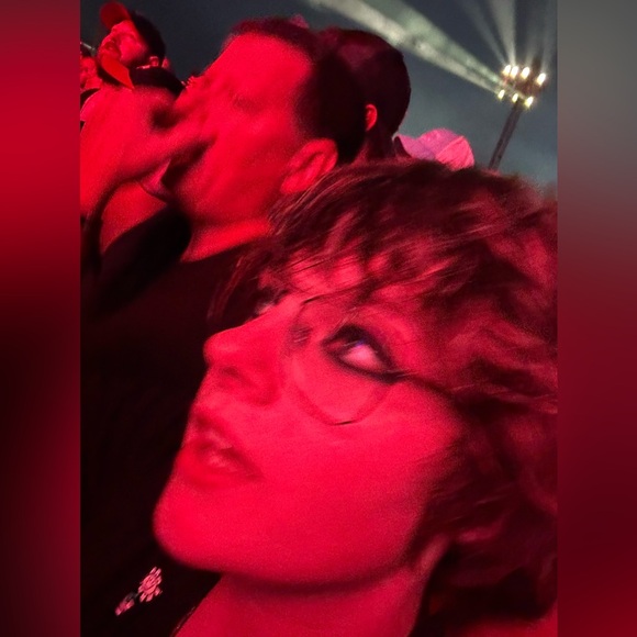 Meet your Posher, Maria - Picture 5 of 8